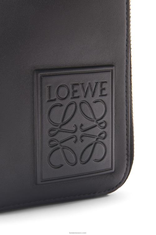 negro bolsillo cruzado vertical de piel de becerro satinada Loewe R8J8Z613 hombres