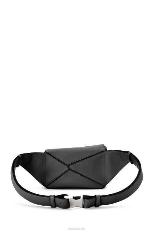 negro Riñonera mini puzzle de piel de becerro clásica Loewe R8J8Z279 hombres