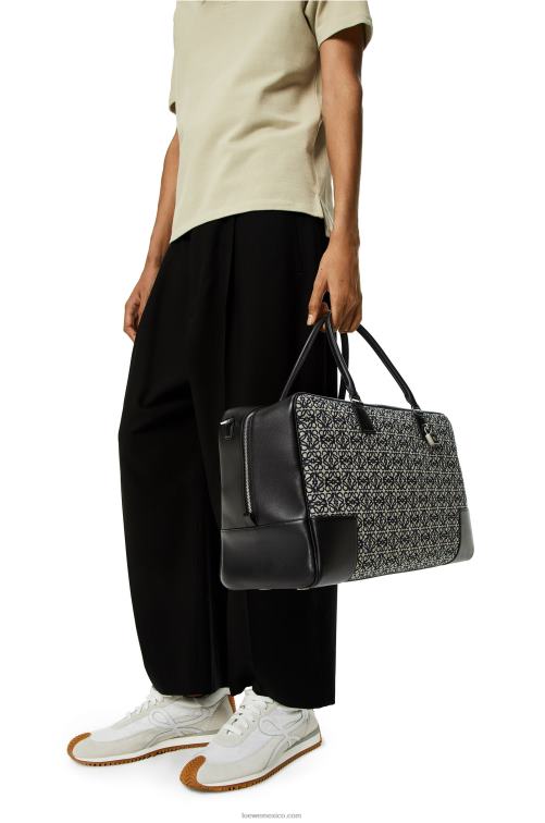 azul marino/negro Bolso amazona 44 de jacquard anagrama y piel de becerro Loewe R8J8Z149 hombres