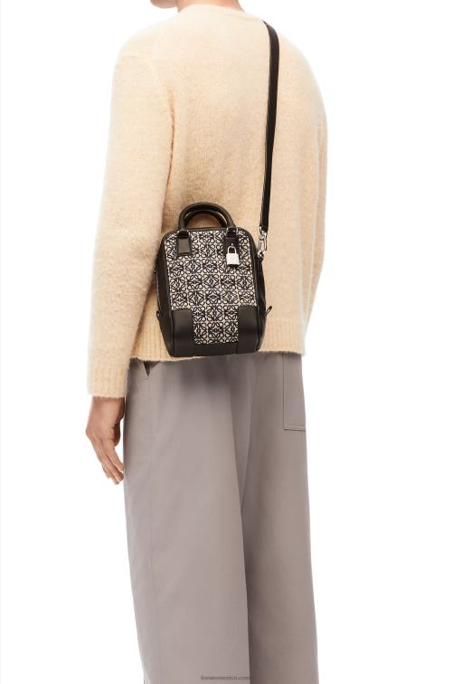 azul marino/negro amazona 15 en anagrama jacquard y piel de becerro Loewe R8J8Z144 hombres