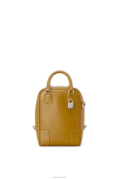 ocre amazona 15 de piel de becerro napa Loewe R8J8Z175 hombres