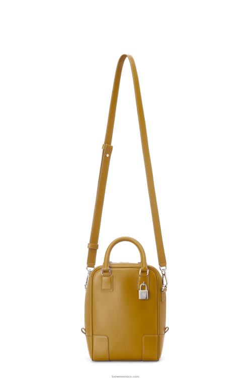ocre amazona 15 de piel de becerro napa Loewe R8J8Z175 hombres