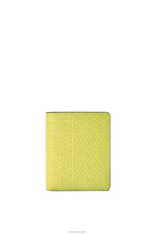 amarillo lima cartera compacta con cremallera de piel de becerro de seda grabada Loewe R8J8Z1312 mujer