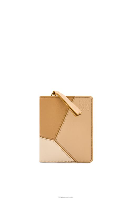 angora/beige empolvado cartera puzzle compacta con cremallera en piel de becerro clásica Loewe R8J8Z1212 mujer