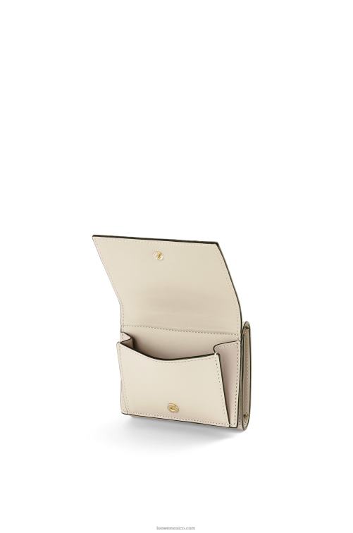 avena ligera cartera triple repeat de piel de becerro de seda grabada Loewe R8J8Z1271 mujer