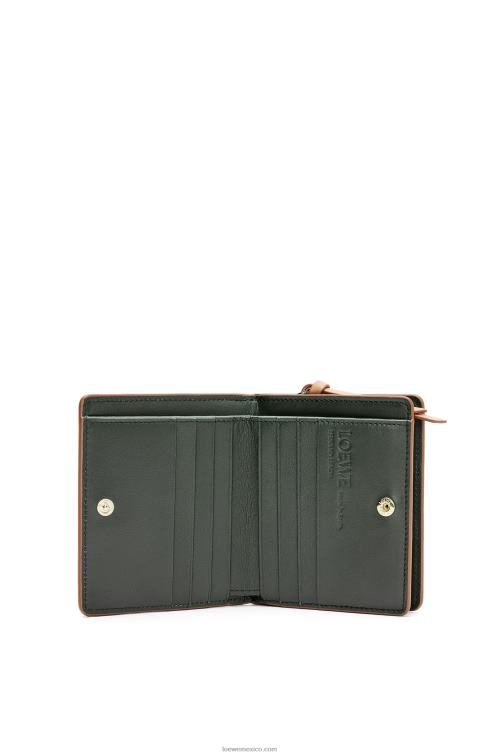 cálido desierto cartera con cremallera Frog Compact en becerro clásico Loewe R8J8Z1305 mujer