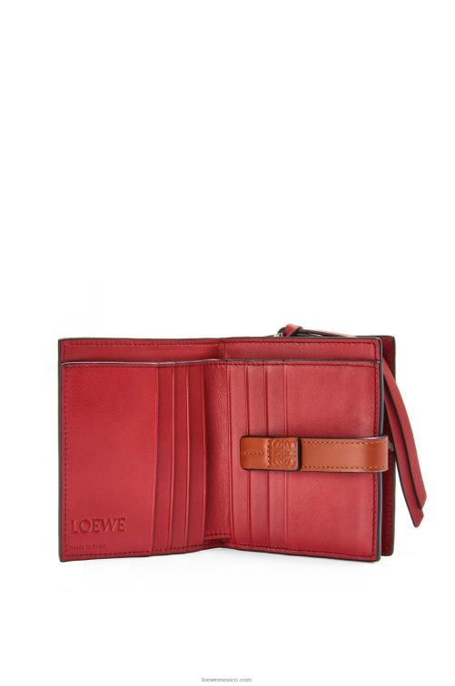 caramelo claro/pacana cartera compacta con cremallera de suave piel de becerro granulada Loewe R8J8Z1257 mujer