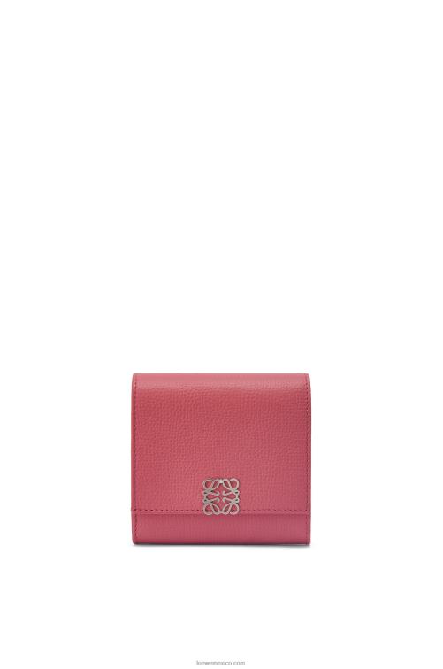 ciruela cartera compacta con solapa anagram de piel de becerro granulada Loewe R8J8Z1239 mujer