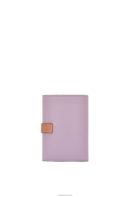malva sucio/tostado cartera vertical pequeña de piel de becerro granulada suave Loewe R8J8Z1270 mujer