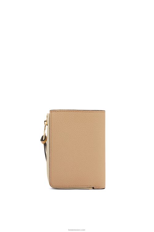 mantequilla/limón pálido cartera plegable fina con cremallera de piel de becerro granulada suave Loewe R8J8Z1265 mujer