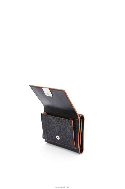 negro cartera triple con anagrama de piel de becerro granulada Loewe R8J8Z1245 mujer