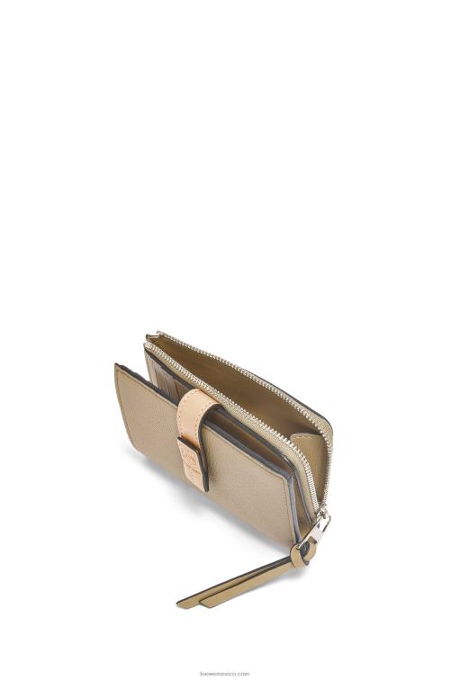 verde alcachofa/beige empolvado cartera plegable fina con cremallera de piel de becerro granulada suave Loewe R8J8Z1289 mujer
