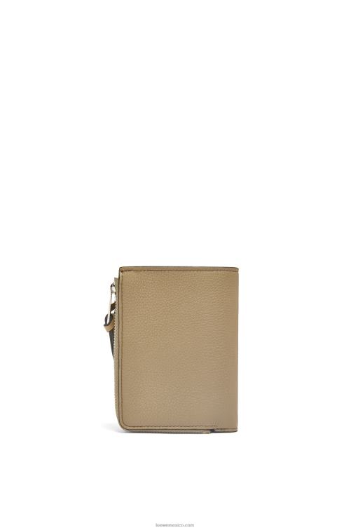 verde alcachofa/beige empolvado cartera plegable fina con cremallera de piel de becerro granulada suave Loewe R8J8Z1289 mujer