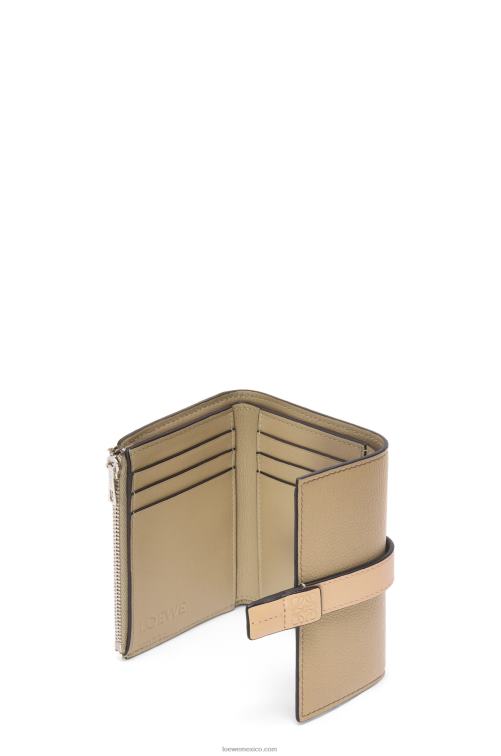verde alcachofa/beige empolvado cartera vertical pequeña de piel de becerro granulada suave Loewe R8J8Z1287 mujer
