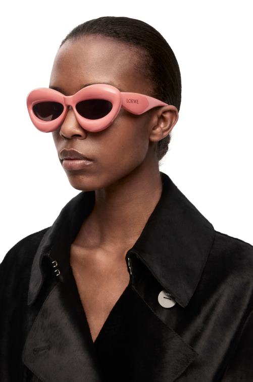 Rosa empolvado gafas de sol cateye infladas de nailon Loewe R8J8Z1421 mujer