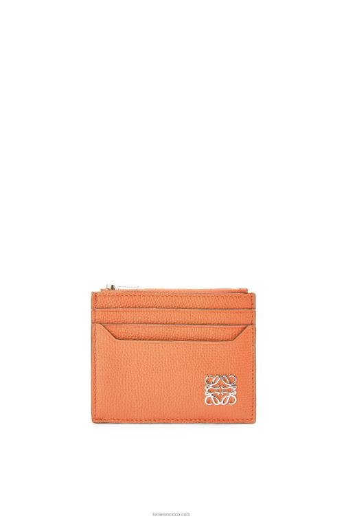 Arrecife de coral tarjetero cuadrado con anagrama y cremallera de piel de becerro granulada Loewe R8J8Z1399 mujer