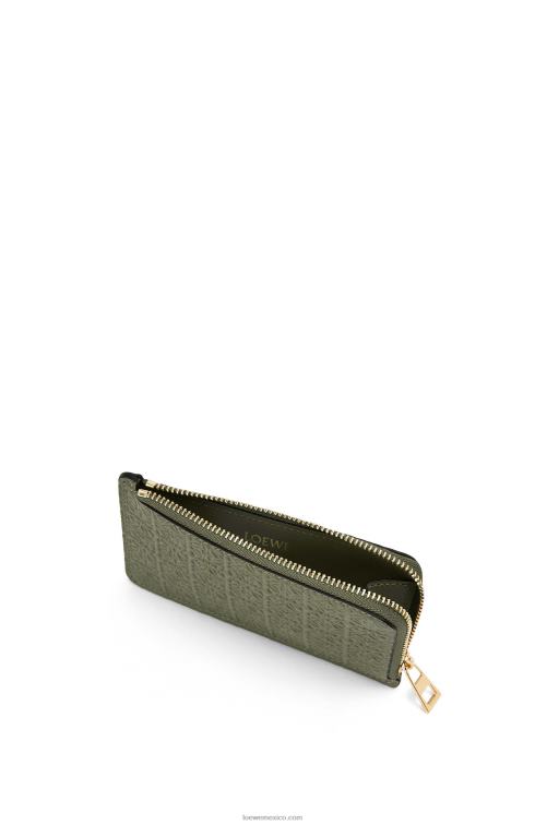 aguacate verde tarjetero con motivo de monedas de piel de becerro de seda repujada Loewe R8J8Z1414 mujer