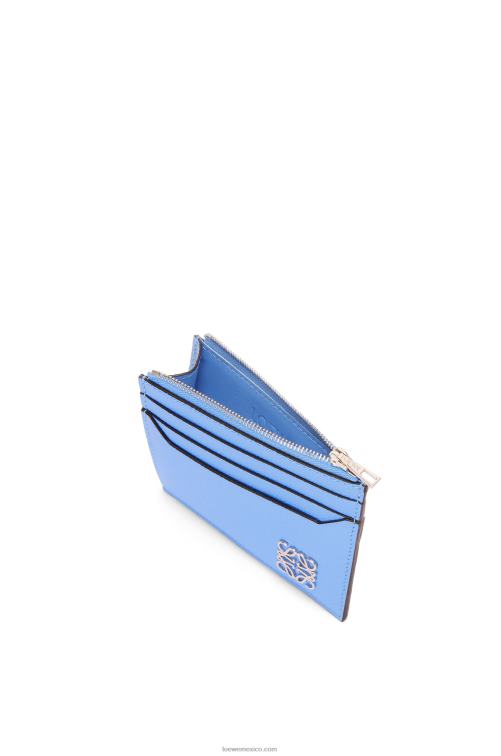 azul celestino tarjetero cuadrado con anagrama y cremallera de piel de becerro granulada Loewe R8J8Z1413 mujer