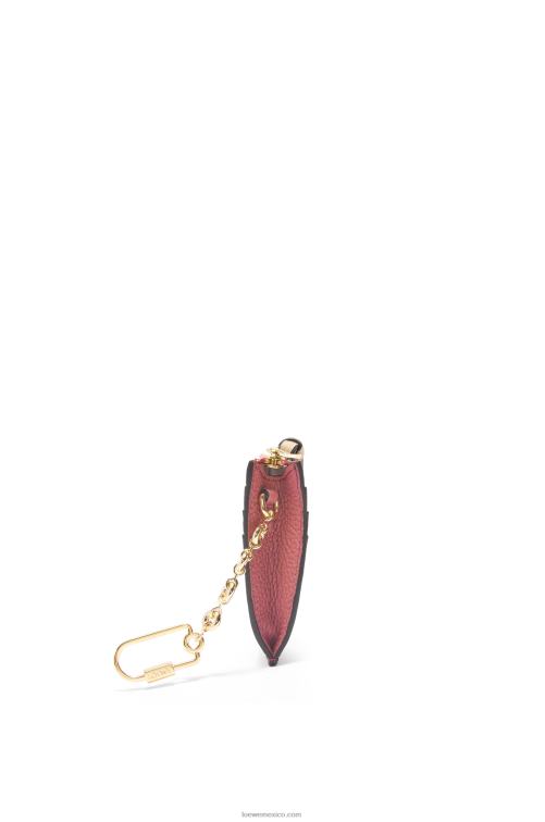 ciruela/chocolate tarjetero cuadrado de suave piel de becerro graneada con cadena Loewe R8J8Z1379 mujer