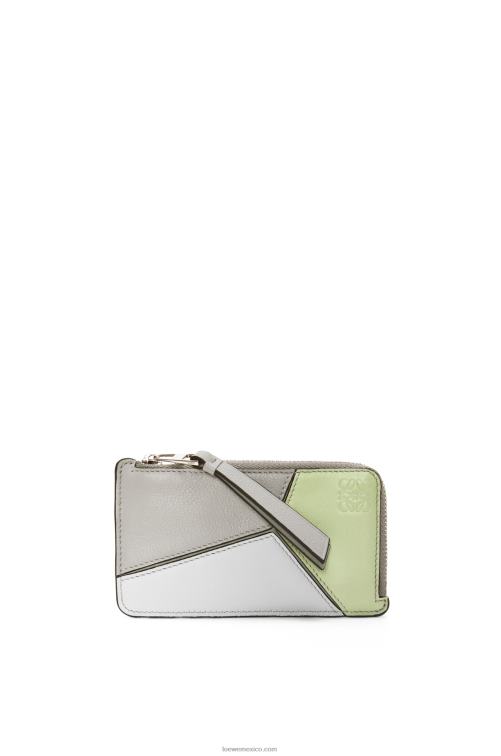 gris ceniza/celadón claro tarjetero puzzle coin de piel de becerro clásica Loewe R8J8Z1348 mujer