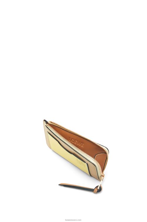 mantequilla/limón pálido tarjetero con monedas de piel de becerro granulada suave Loewe R8J8Z1343 mujer
