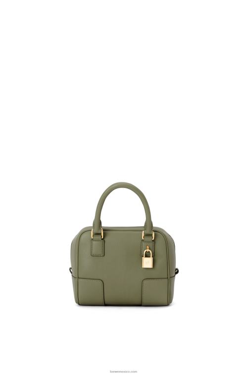 aguacate verde Bolso amazona 16 cuadrado de piel de becerro napa Loewe R8J8Z165 mujer