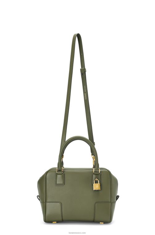 aguacate verde Bolso amazona 19 cuadrado de piel de becerro napa Loewe R8J8Z166 mujer
