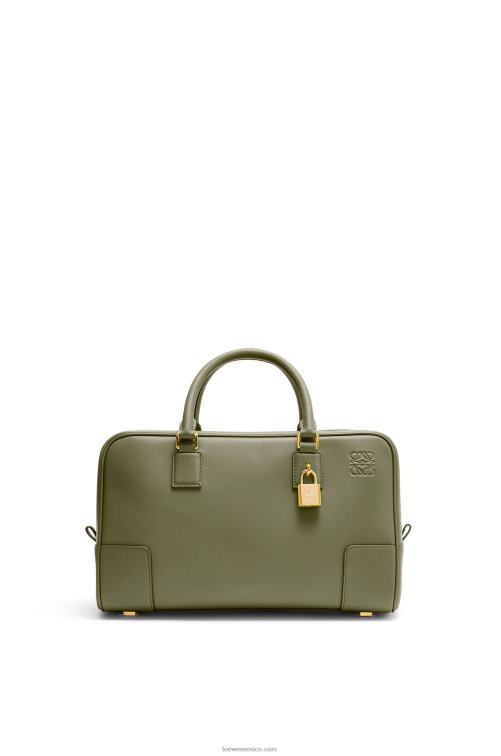 aguacate verde bolso amazona 28 de piel de becerro napa Loewe R8J8Z156 mujer