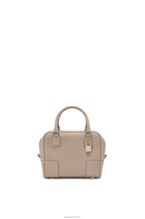 arena Bolso amazona 19 cuadrado de suave piel de becerro graneada Loewe R8J8Z155 mujer