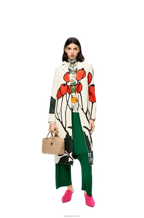 arena bolso amazona 28 de suave piel de becerro graneada Loewe R8J8Z153 mujer