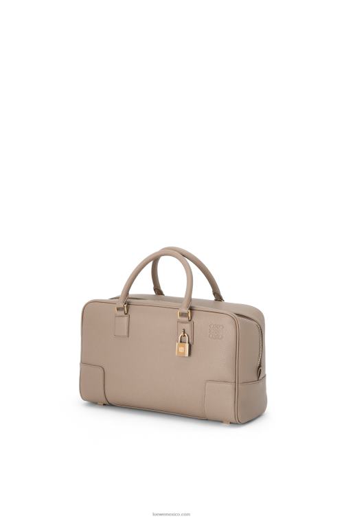 arena bolso amazona 28 de suave piel de becerro graneada Loewe R8J8Z153 mujer