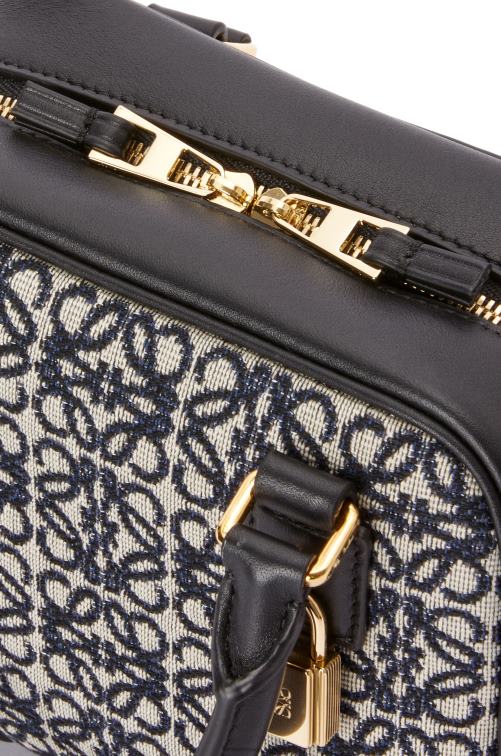 azul marino/negro Bolso amazona 16 square en jacquard anagrama y piel de becerro Loewe R8J8Z139 mujer