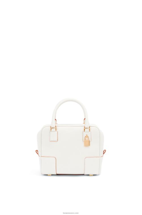 blanco suave Bolso amazona 19 cuadrado de suave piel de becerro graneada Loewe R8J8Z152 mujer