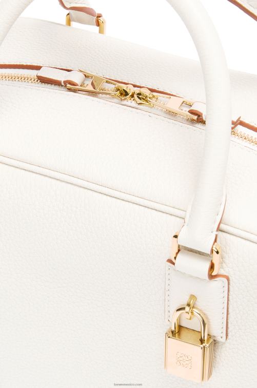 blanco suave Bolso amazona 19 cuadrado de suave piel de becerro graneada Loewe R8J8Z152 mujer