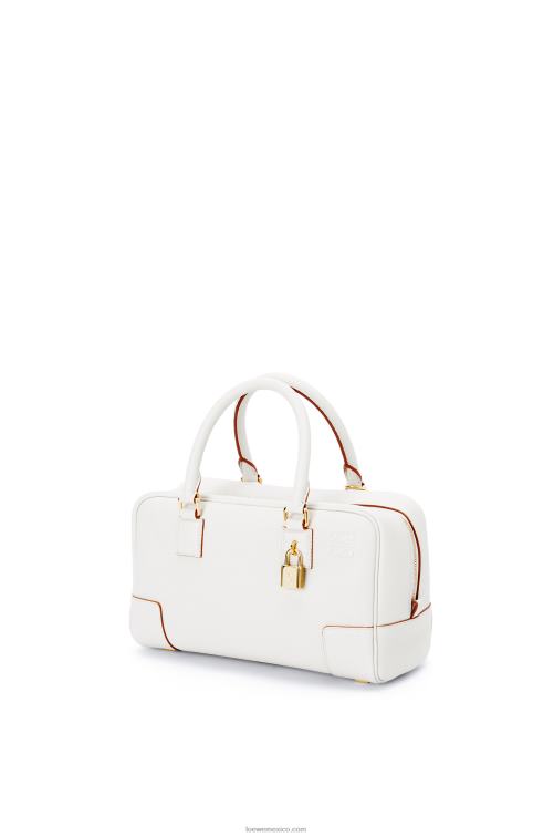 blanco suave Bolso amazona 23 de suave piel de becerro graneada Loewe R8J8Z151 mujer