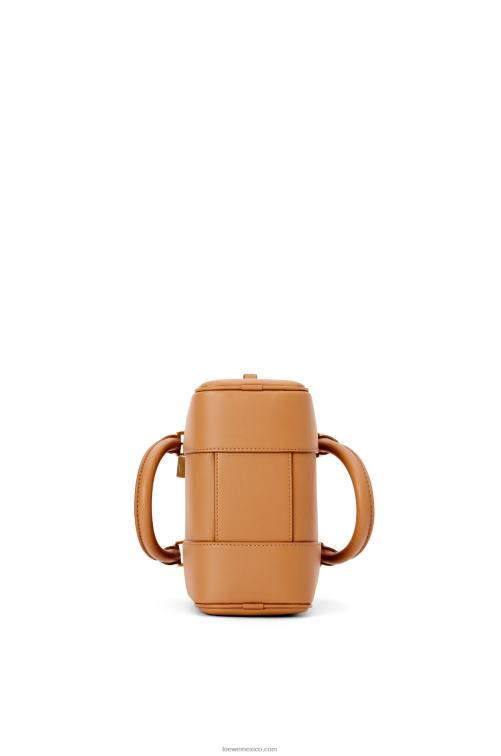 cálido desierto Bolso amazona 16 cuadrado de piel de becerro napa Loewe R8J8Z164 mujer