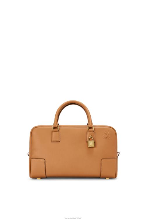 cálido desierto bolso amazona 28 de piel de becerro napa Loewe R8J8Z138 mujer
