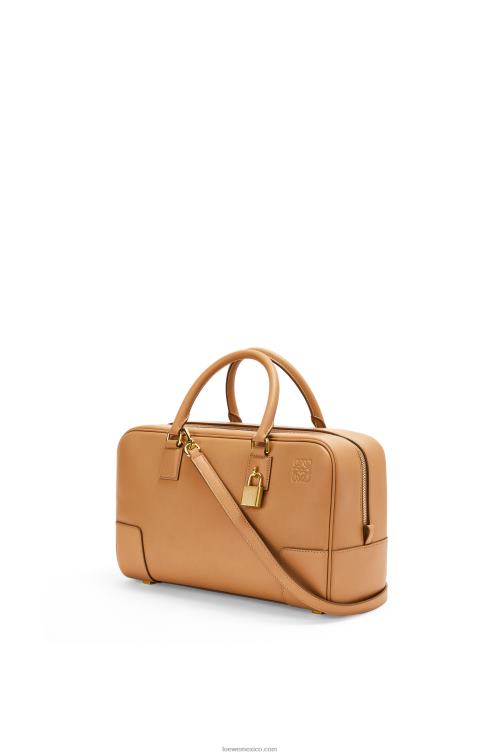 cálido desierto bolso amazona 28 de piel de becerro napa Loewe R8J8Z138 mujer
