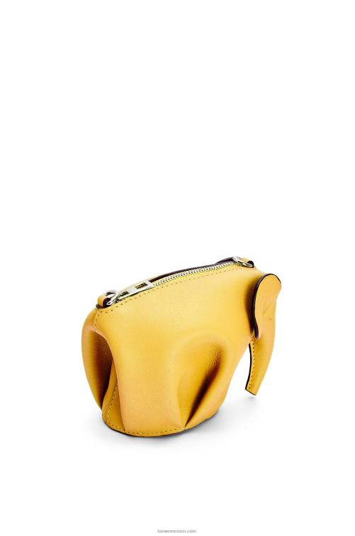 amarillo bolsa de elefante en piel de becerro clásica Loewe R8J8Z557 mujer