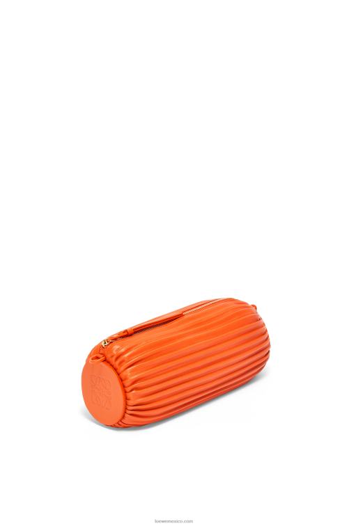 naranja bolsito pulsera en napa plisada Loewe R8J8Z600 mujer