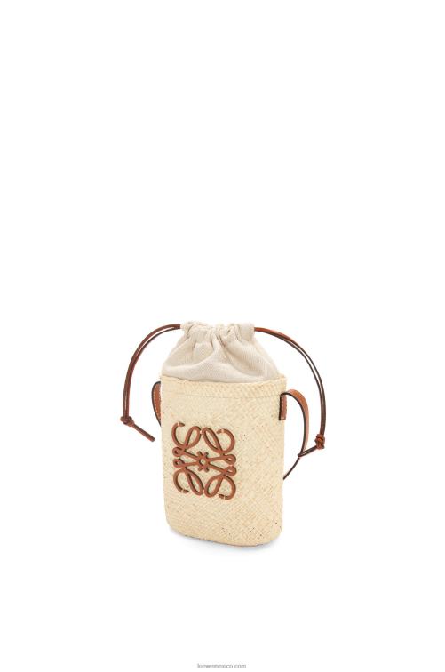 Bronceado natural bolsillo cuadrado en palma de iraca y piel de becerro Loewe R8J8Z315 mujer