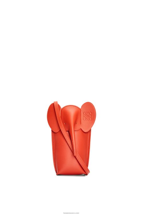 amanecer naranja bolsillo de elefante en piel de becerro clásica Loewe R8J8Z579 mujer