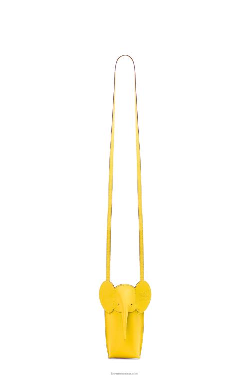 amarillo bolsillo de elefante en piel de becerro clásica Loewe R8J8Z605 mujer
