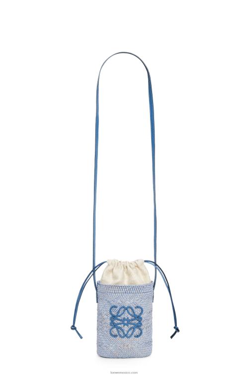 azul mezclilla bolsillo cuadrado en palma de iraca y piel de becerro Loewe R8J8Z318 mujer