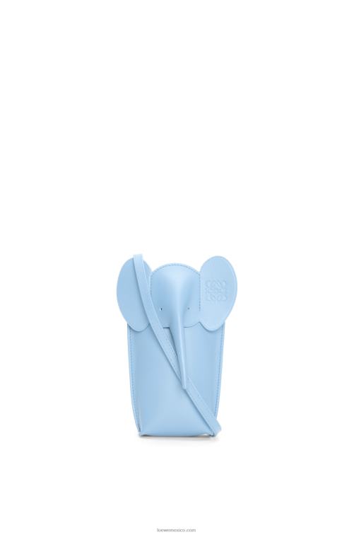 azul polvoriento bolsillo de elefante en piel de becerro clásica Loewe R8J8Z580 mujer