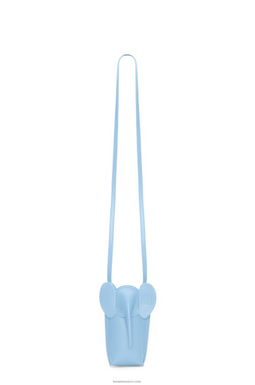 azul polvoriento bolsillo de elefante en piel de becerro clásica Loewe R8J8Z580 mujer
