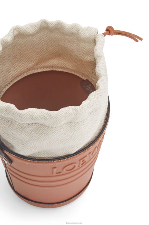 broncearse bolsillo jardinero de piel de becerro Loewe R8J8Z227 mujer