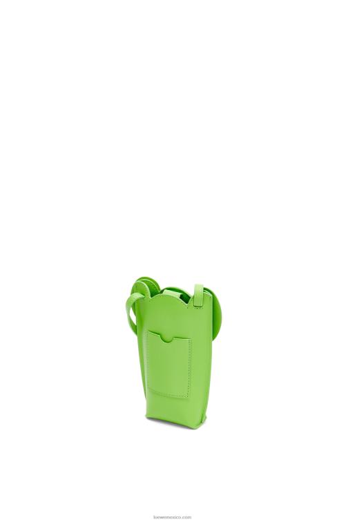 glaseado verde guisante bolsillo de elefante en piel de becerro clásica Loewe R8J8Z625 mujer