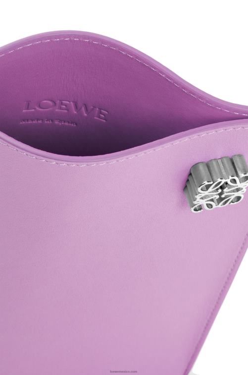 guimauve bolsillo para dados en piel de becerro clásica Loewe R8J8Z573 mujer