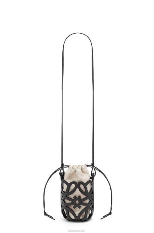 negro/crudo bolsillo con anagrama recortado en piel de becerro clásica y lona Loewe R8J8Z549 mujer